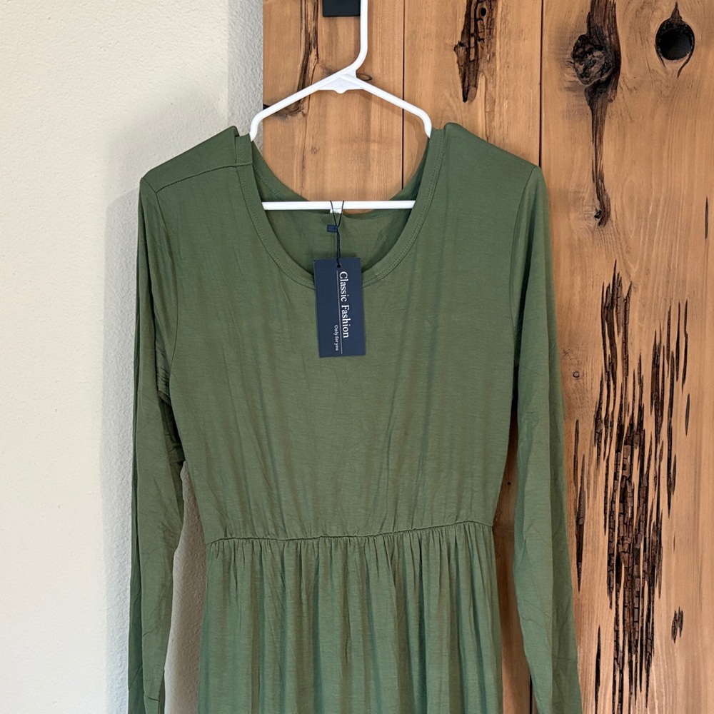 Classic Fashion Olive Green Maxi Dress - Long Sleeve